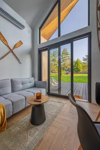 Cabin 2 - interior - photo 9